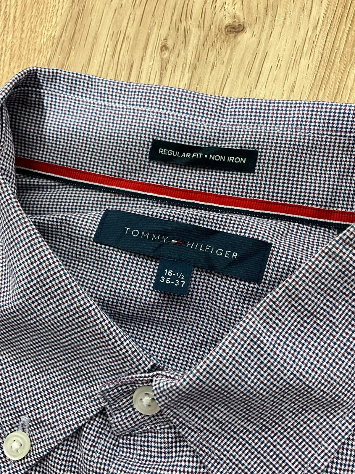 Chemise Tommy Hilfiger Regular Fit 16.5 36-37 Preppy 100% Coton Bordeaux Bleu Marine – photo 5